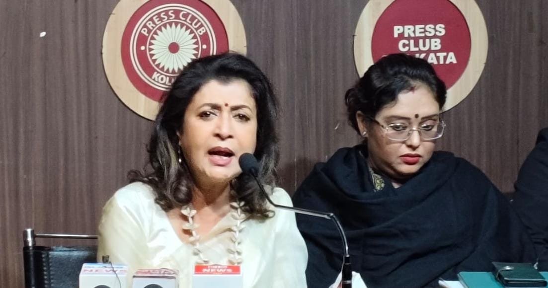 কুকুরদের নিয়ে সুপ্রিমকোর্টে কাছে বিশেষ আবেদন দেবশ্রীর